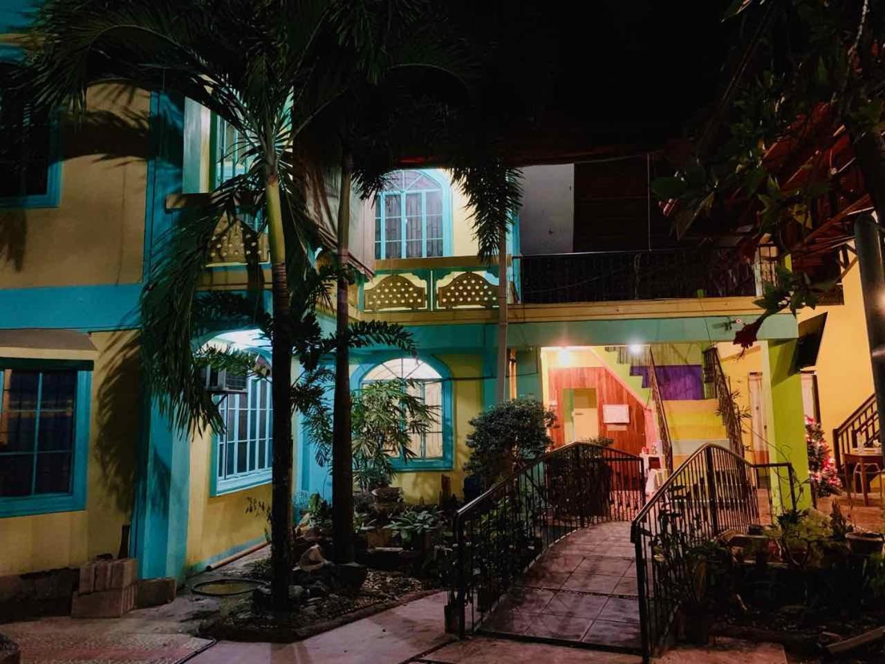 פורטו פרינססה Colors Boutique Hostel מראה חיצוני תמונה